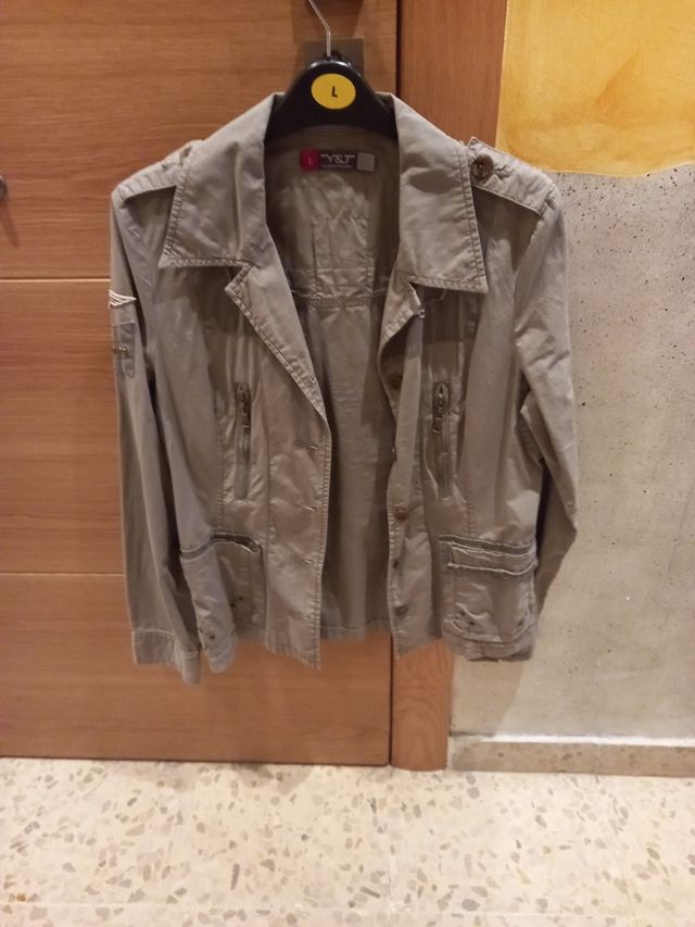 Americana gris nueva