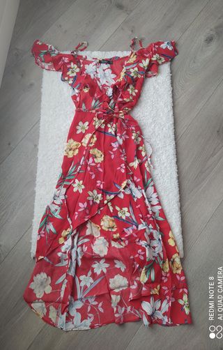 Vestido flores rojo Bershka