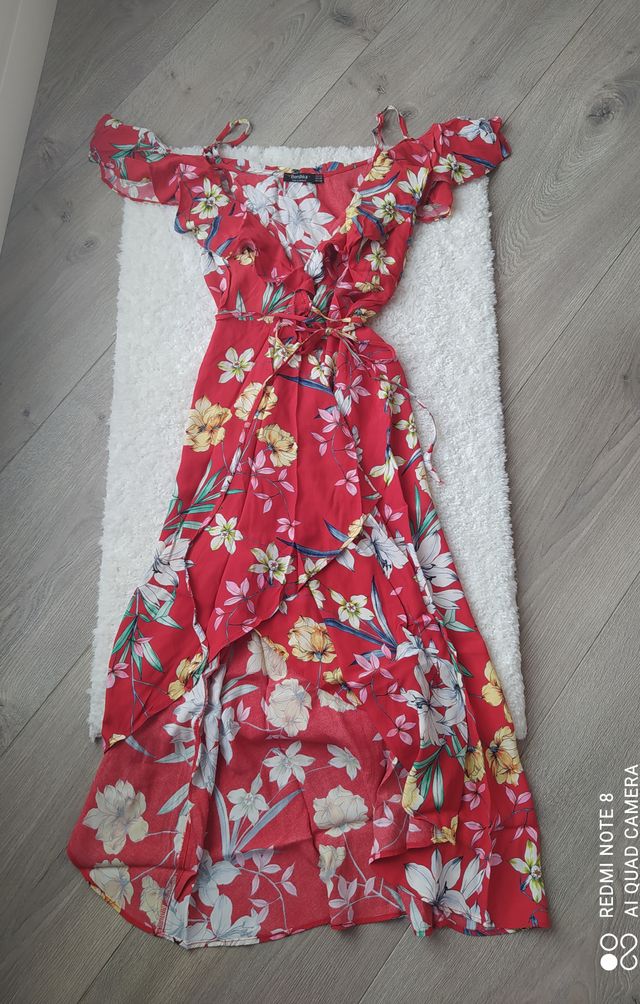 Vestido flores rojo Bershka