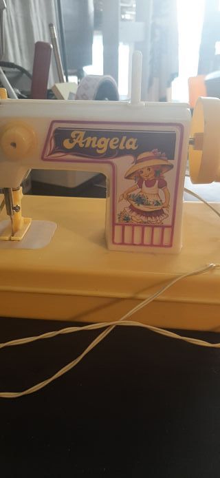 MAQUINA DE COSER  ANGELA INFANTIL