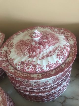 Vajilla Inglesa Johnson Brothers 98 piezas