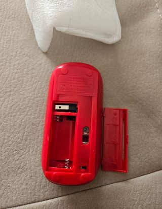 Ratón inalámbrico rojo nuevo 