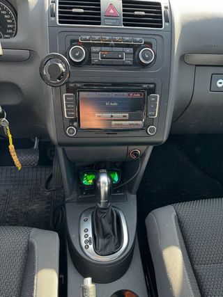 Volkswagen Touran 2012 DSG 7 plazas techo