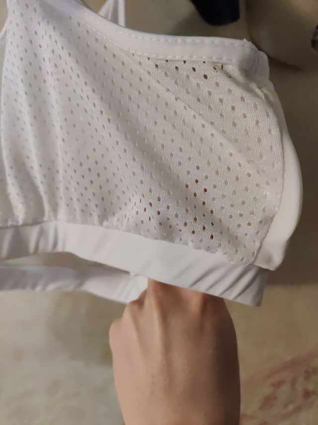 Reggiseno sportivo donna con protezione