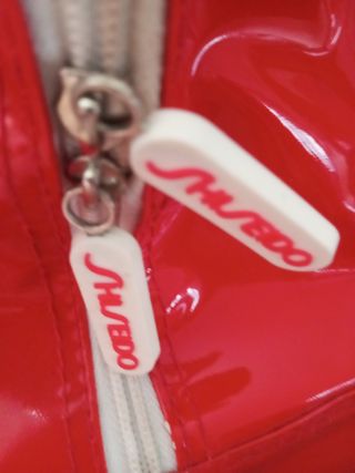 Maleta bolso de viaje con dos rueda marca SHiSEIDO