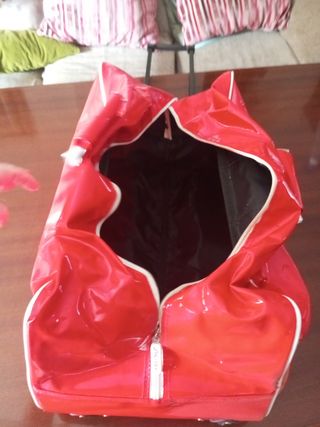 Maleta bolso de viaje con dos rueda marca SHiSEIDO