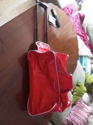 Maleta bolso de viaje con dos rueda marca SHiSEIDO