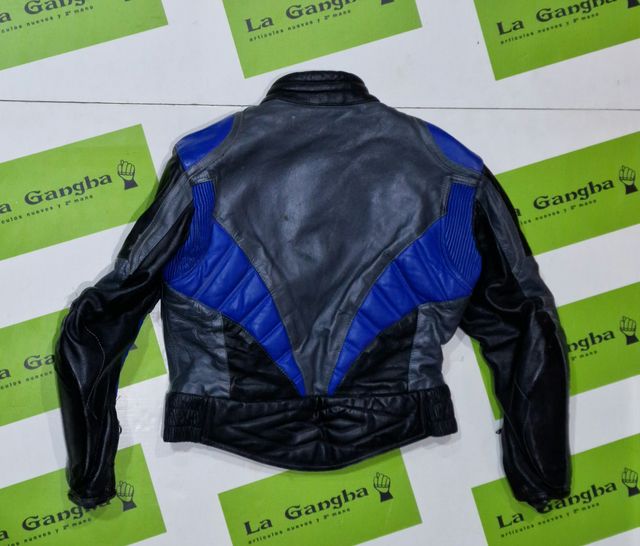 Chaqueta Motorista Cuero Levior.  Talla 52.   