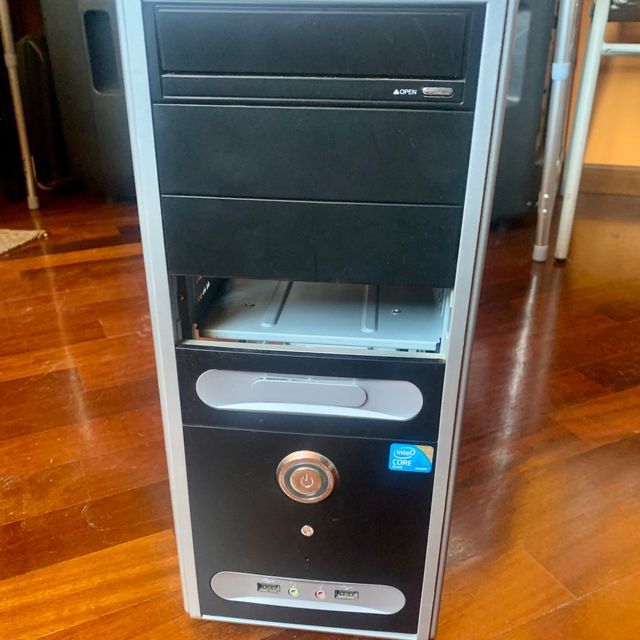 Case PC fisso Computer desktop lamiera metallica