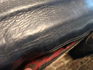 ¡OFERTA! Bolso de piel azul marino