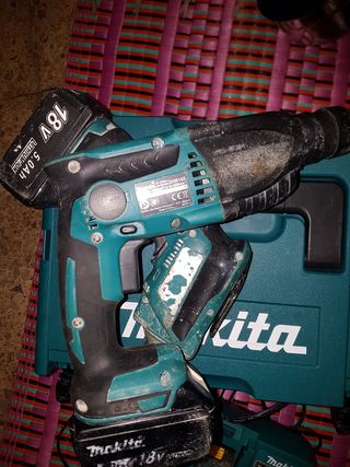 Taladro y atornillador makita
