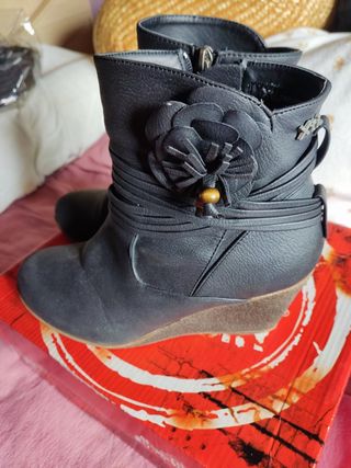Botines Xti talla 38