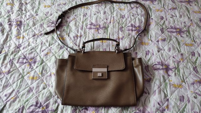 BOLSO DE PIEL COCCINELLE