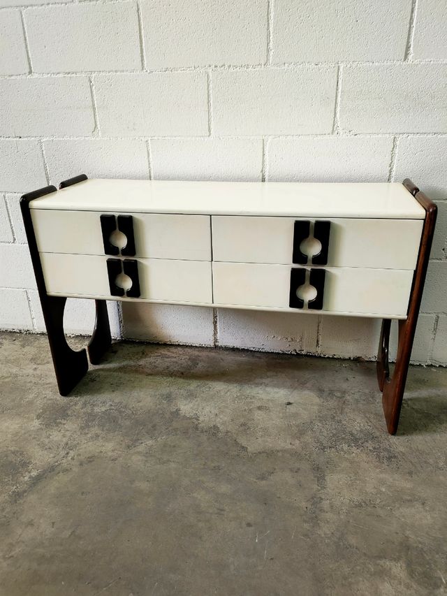 Alquiler Aparador Espejo Mid Century