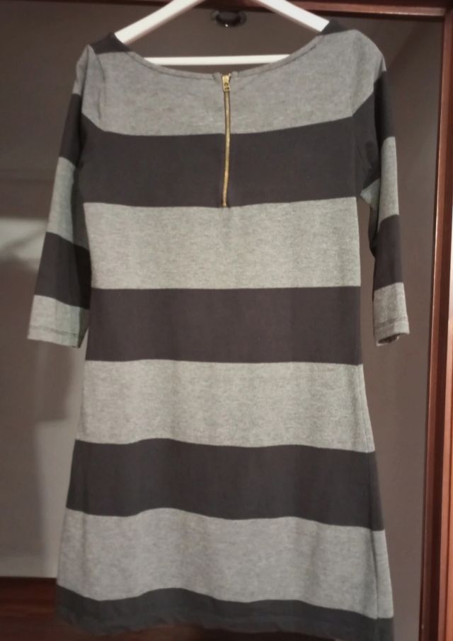 Vestido negro y gris