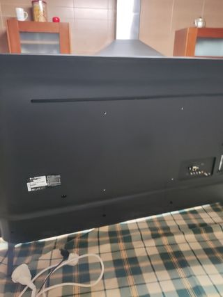 Televisor LG 49" 4K Smartbib Averiada (SIN PATAS)