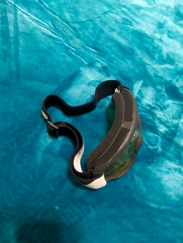 Gafas para esquiar en la nieve