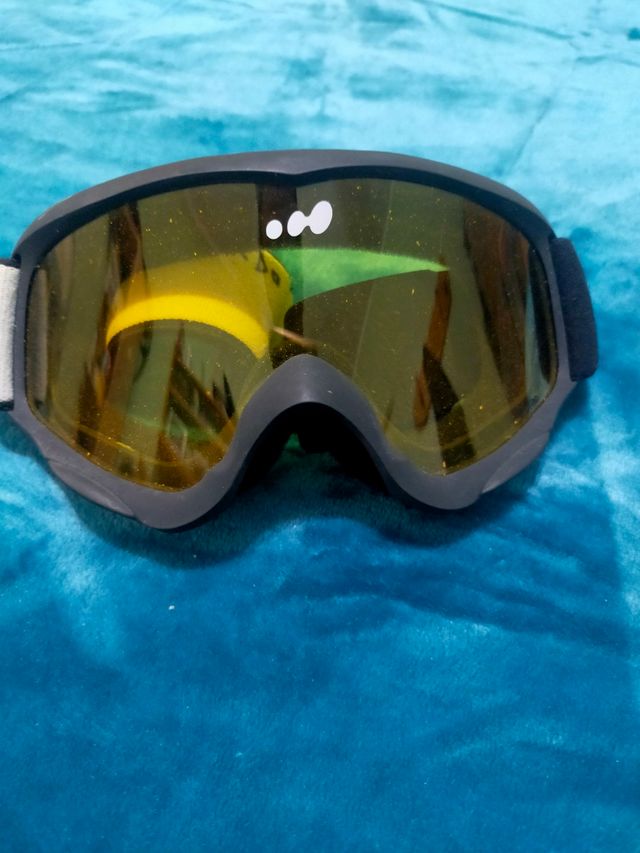 Gafas para esquiar en la nieve