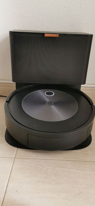 Roomba J7+