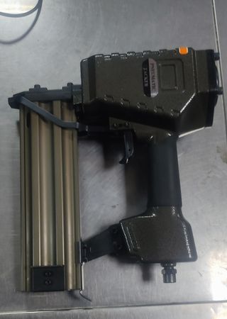 Clavadora SIMES SA-T64