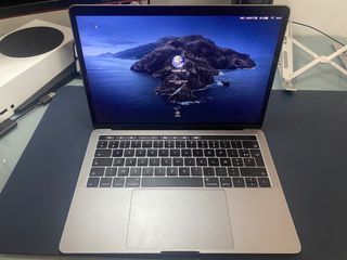 Macbook pro touch bar