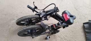 Bicicleta eléctrica plegable