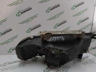 01732980 faro izquierdo renault master combi 98575