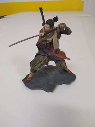 Figura Sekiro PS4