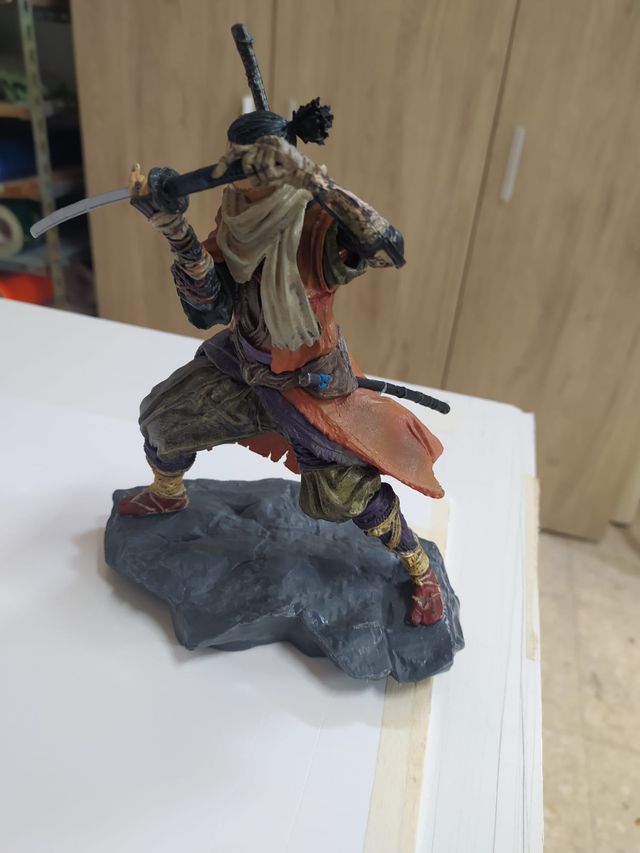 Figura Sekiro PS4