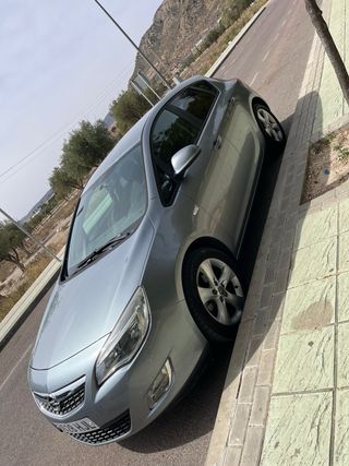Opel Astra 2012