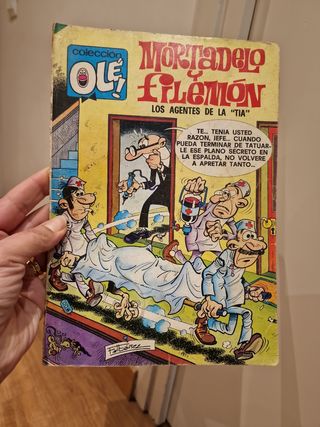 CÓMICS
