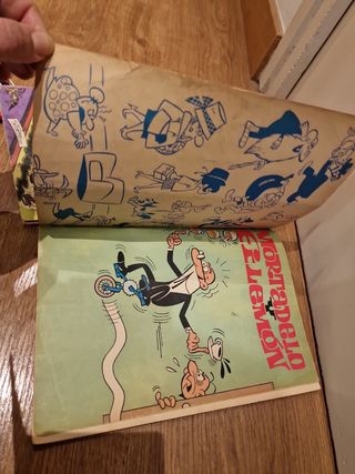 CÓMICS
