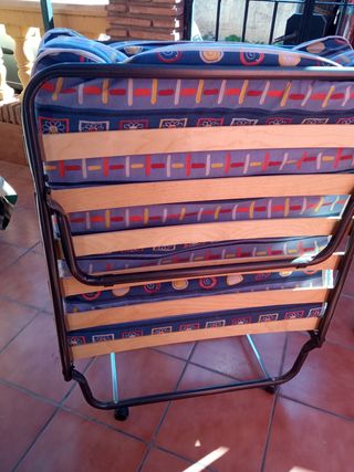Cama plegable