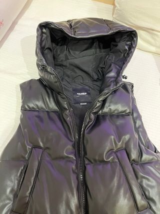 Chaleco corto plumón Pull and Bear