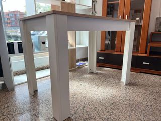 Mesa Auxiliar CLOE Modelo #nordico