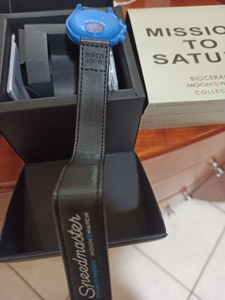 Orologio pari al nuovo