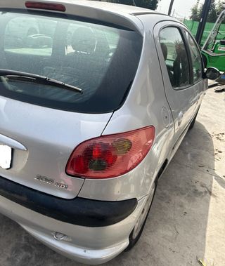 DESPIECE DE PEUGEOT 206 XLINE 1.4 HDI 68CV 2006