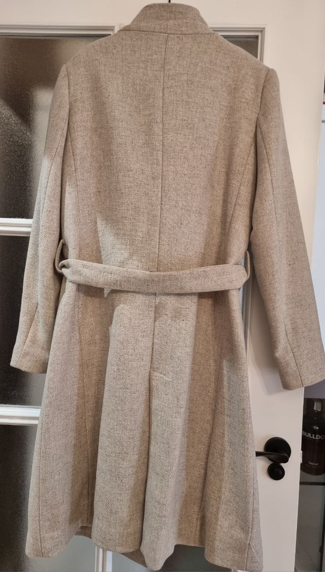 ABRIGO DE PAÑO FÓRMULA JOVEN