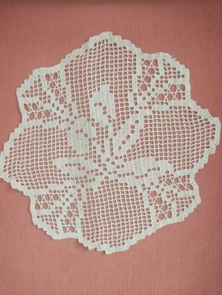 Tapete ganchillo 27 cm