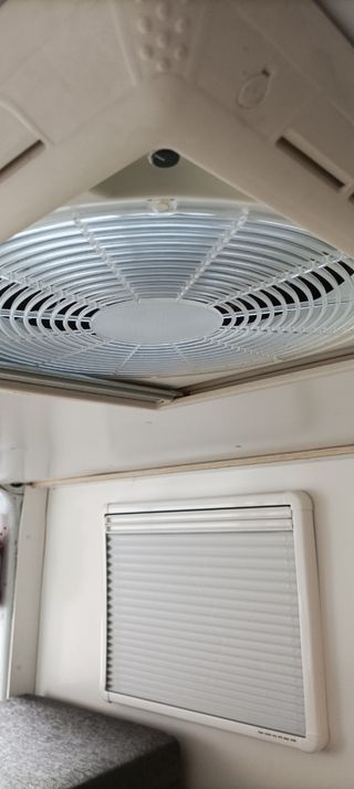 Opel Vivaro 2003