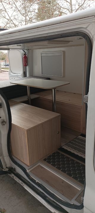 Opel Vivaro 2003