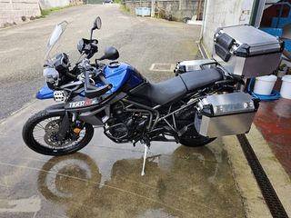Triumph Tiger 800 xcx