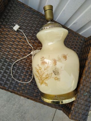 Lampara de mesa antigua