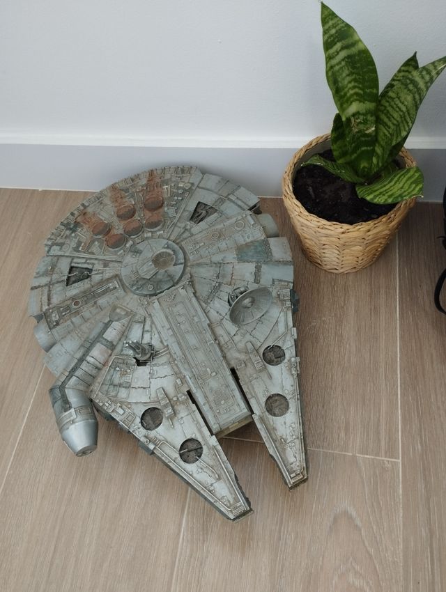 Halcón Milenario Star Wars