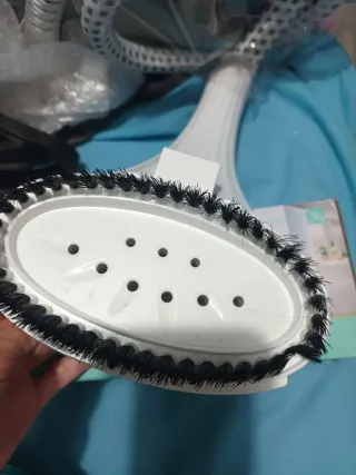 Centro de Planchado vertical.  No envío.