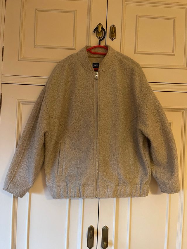 Chaqueta bucle oversize Zara