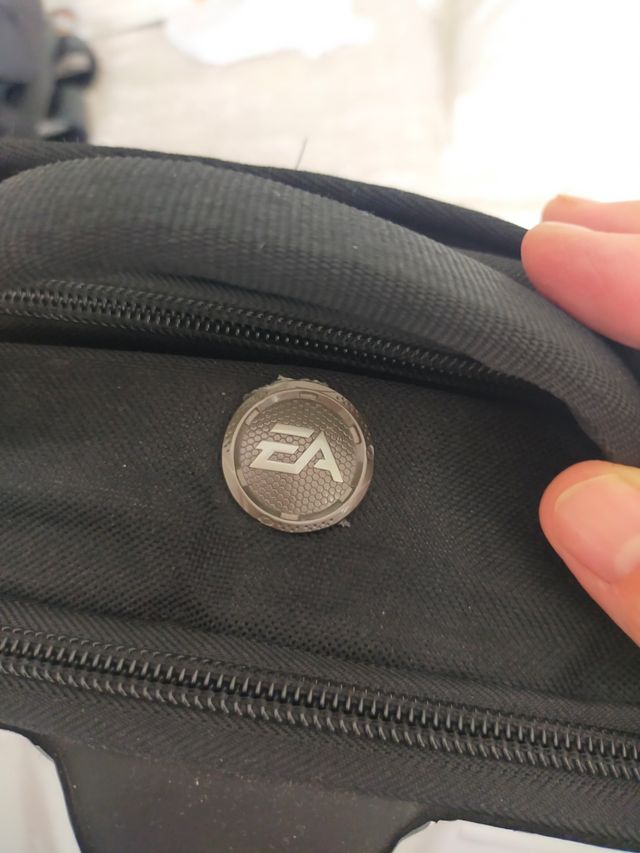 Mochila EA (Electronic Arts)