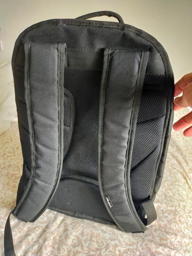 Mochila EA (Electronic Arts)