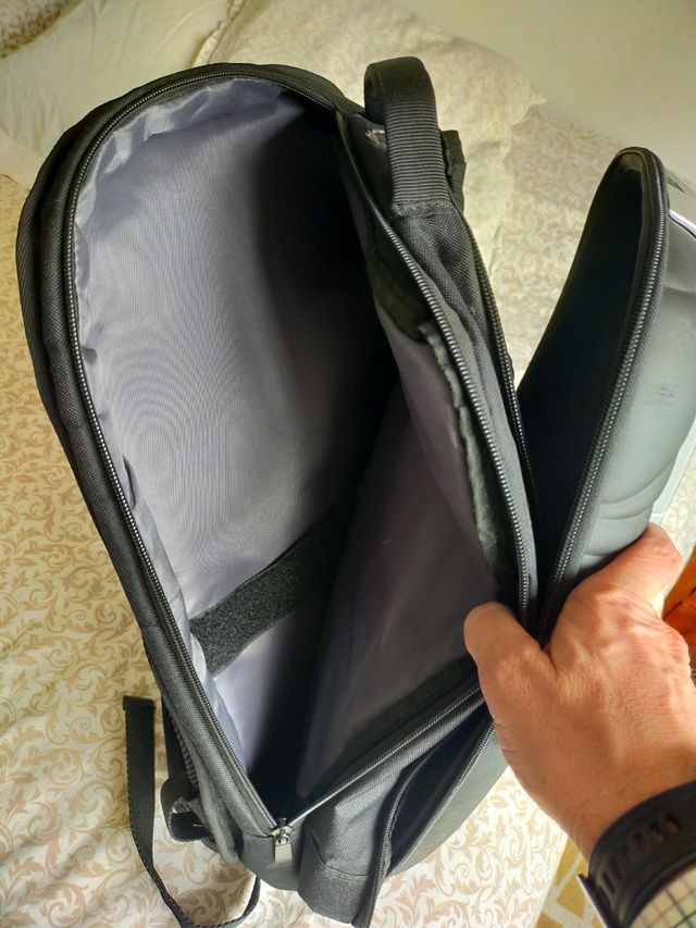 Mochila EA (Electronic Arts)