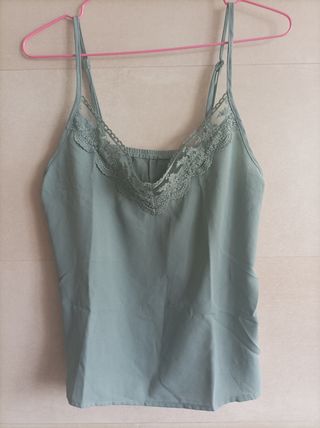Lencera con etiquetas de Shein